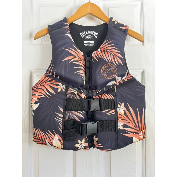 NWOT Billabong• Tropic Wake Vest Black Tropic - Picture 1 of 11